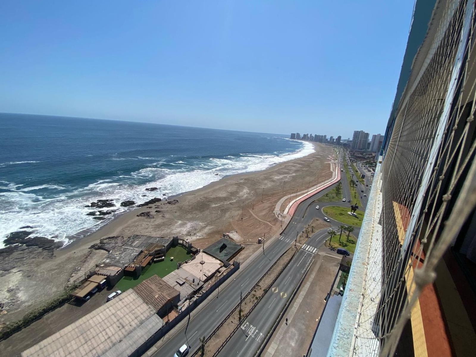 Deptos En Iquique, Chile, Frente A Playa Brava